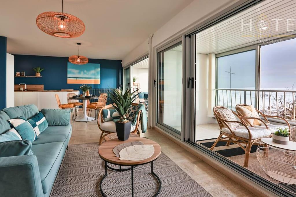 Appartement Central, Vue Mer Epoustouflante. เลส์ซาบล์-โดล็อนน์ ภายนอก รูปภาพ