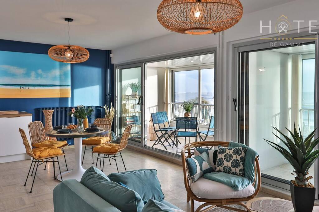 Appartement Central, Vue Mer Epoustouflante. เลส์ซาบล์-โดล็อนน์ ภายนอก รูปภาพ