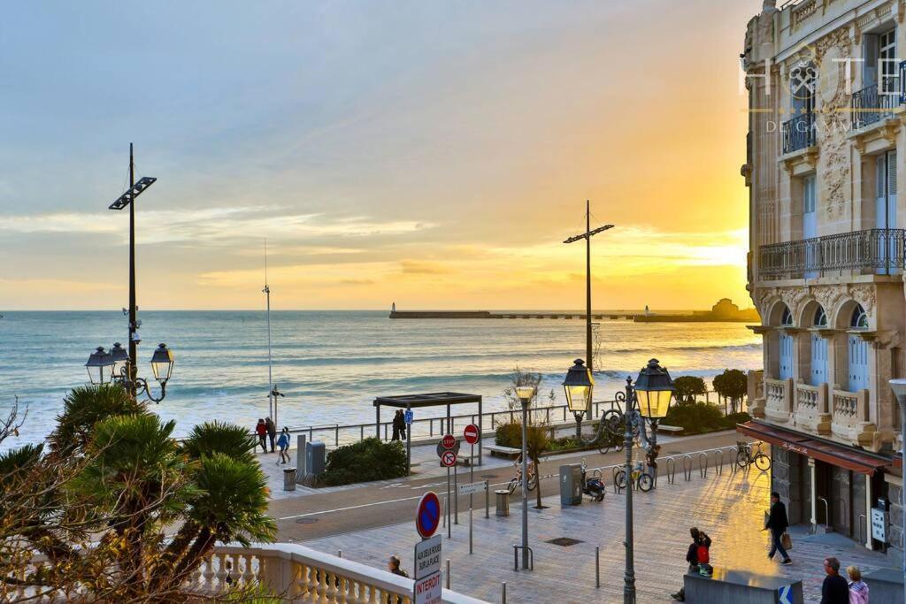 Appartement Central, Vue Mer Epoustouflante. เลส์ซาบล์-โดล็อนน์ ภายนอก รูปภาพ