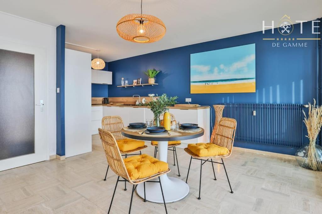 Appartement Central, Vue Mer Epoustouflante. เลส์ซาบล์-โดล็อนน์ ภายนอก รูปภาพ