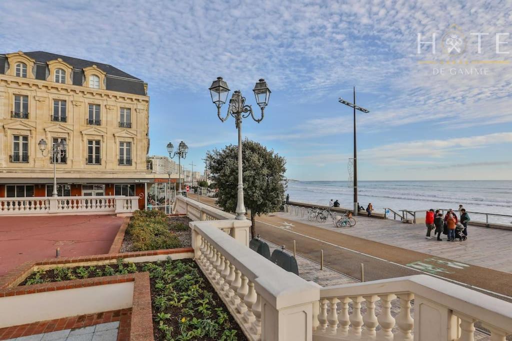 Appartement Central, Vue Mer Epoustouflante. เลส์ซาบล์-โดล็อนน์ ภายนอก รูปภาพ